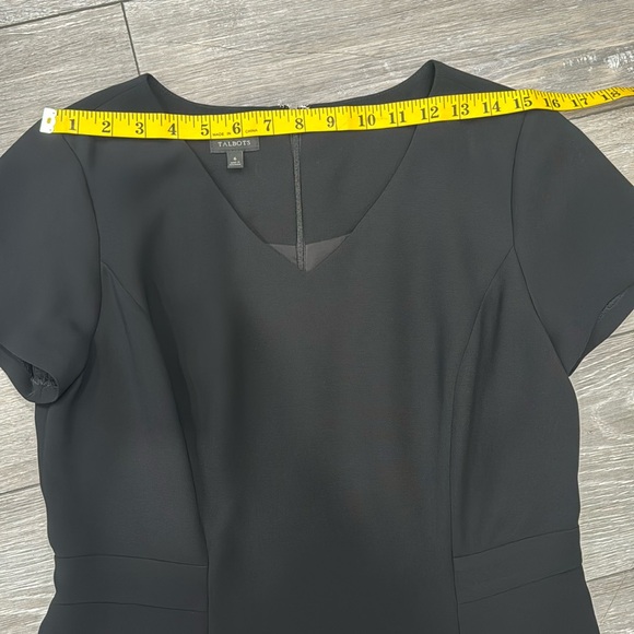 V Neck Talbots Black Short Sleeve Dress - Picture 5 of 17